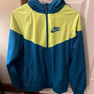Nike wind breaker